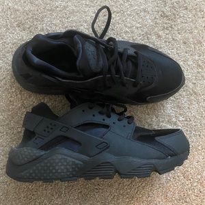 Nike Air Haurache size 8